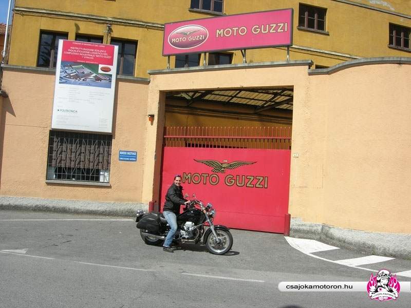 Moto Guzzi múzeum bejárata