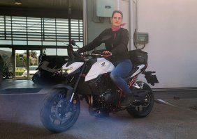 23/2025 Átvettem a Honda Hornetet