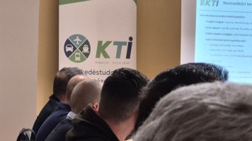 06/2026 Az új KRESZ-ről egyeztettünk