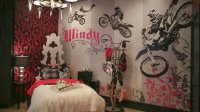 Motorcycle-Theme-Decorating-for-Woman-Bedroom-590x331.jpg