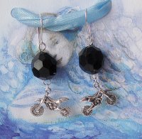 motorcycle_earrings_by_traagika-d38ehr0.jpg