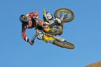 suzuki_motocross3.jpg