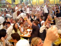 Oktoberfest_by_photocase_user_aleta.jpg