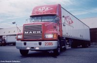 apa_2385_mack_ch.jpg