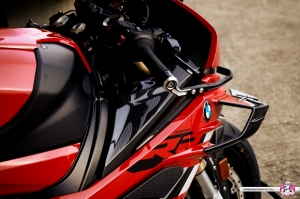 BMW-S1000RR-2023-26
