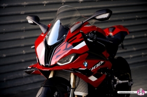BMW-S1000RR-2023-28