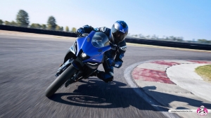Yamaha YZF-R125 2023 supersport