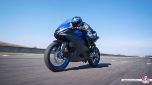 yamaha-yzf-r125-2023-08