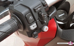 honda-adv-350-2022-motorteszt-09