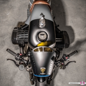 bmw-motorrad-r18-iron-annie-16