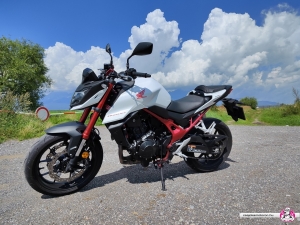 honda-cb750-hornet-2023-18