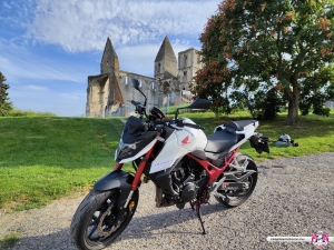 honda-cb750-hornet-2023-31