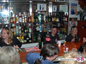 2011.04.30. Krapeknők Nemklubház-buli