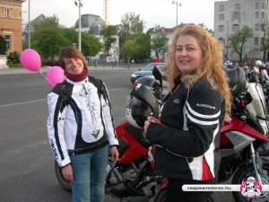 3. Szabályosan Szabadon - Csajok a motoron Női Motoros Felvonulás Budapesten