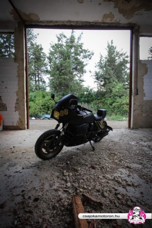 kawasaki-gpz900r-madmax-4
