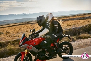 BMW F 900 R és F 900 XR