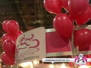 Budapest Motor Fesztivál 2017 Csajok a motoron stand