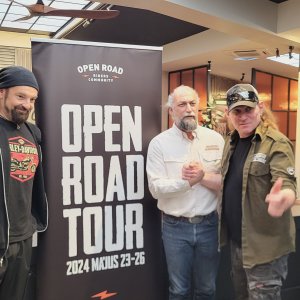 07-open-road-tour-sajtotajekoztato