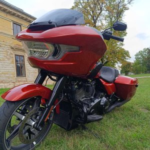 harley-davidson-road-glide-2024-09.jpg