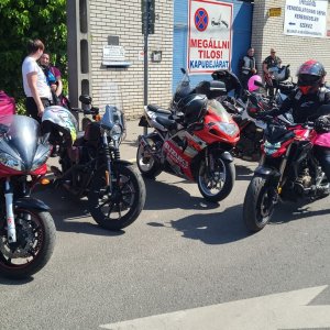 19-nemzetkozi-noi-motoros-nap-felvonulas--13.jpg