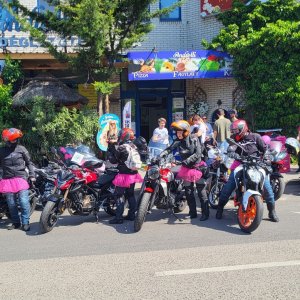 19-nemzetkozi-noi-motoros-nap-felvonulas--16.jpg