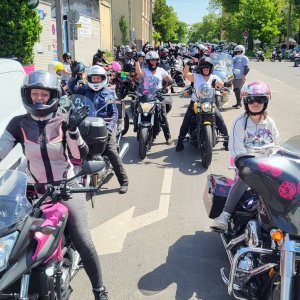 19-nemzetkozi-noi-motoros-nap-felvonulas--25.jpg