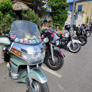 19-nemzetkozi-noi-motoros-nap-felvonulas--54.jpg