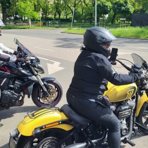 19-nemzetkozi-noi-motoros-nap-felvonulas--56.jpg