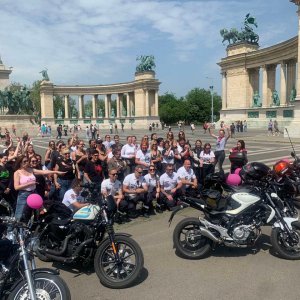 19-nemzetkozi-noi-motoros-nap-felvonulas--65.jpg