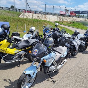 ingyenes-Vezetestechnikai-Trening-a-Hungaroring-Driving-Centerben-17.jpg