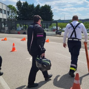 ingyenes-Vezetestechnikai-Trening-a-Hungaroring-Driving-Centerben-19.jpg