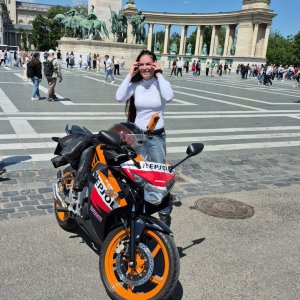 20-nemzetkozi-noi-motoros-nap-felvonulas-30.jpg