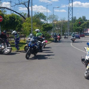 20-nemzetkozi-noi-motoros-nap-felvonulas-98.jpg