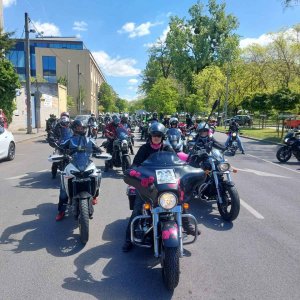20-nemzetkozi-noi-motoros-nap-felvonulas-100.jpg