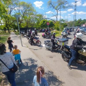 20-nemzetkozi-noi-motoros-nap-felvonulas-101.jpg