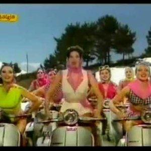 CONCHA VELASCO-LAS VESPAS-Revista Musical Española