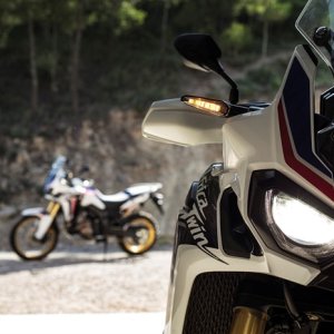 16YM CRF1000L Africa Twin