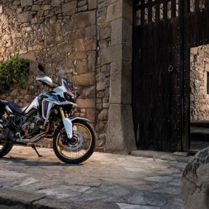 16YM CRF1000L Africa Twin