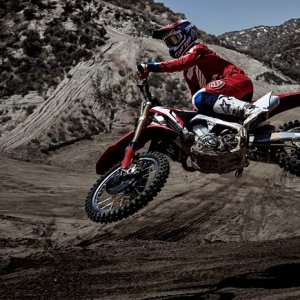 17YM CRF450R