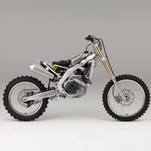 17YM CRF450R