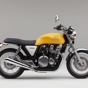 17YM CB1100 EX