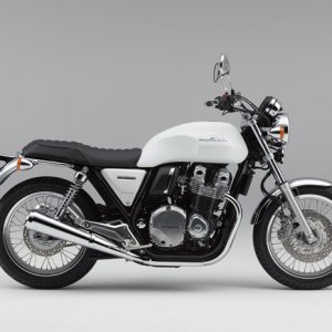 17YM CB1100 EX