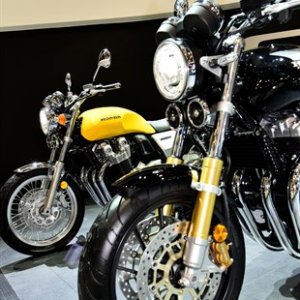 Intermot 2016 - 17YM CBR1000RR Fireblade SP/SP2 and 17YM CB1100 EX/RS