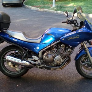 Yamaha XJ600S