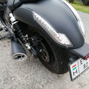 moto-guzzi-audace-2018_8