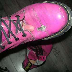 pink-martens