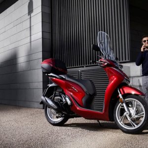 2020 HONDA SH125i