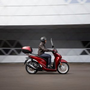 2020 HONDA SH125i