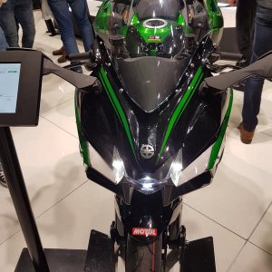 motorbeurs-utrecht-2020-motorkiallitas-39