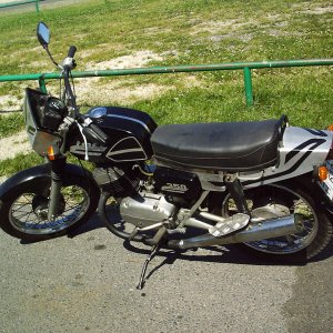 jawa-cezet-streetfighter-videk-2